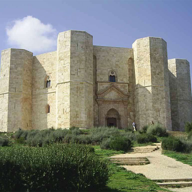 Castel-del-Monte-2